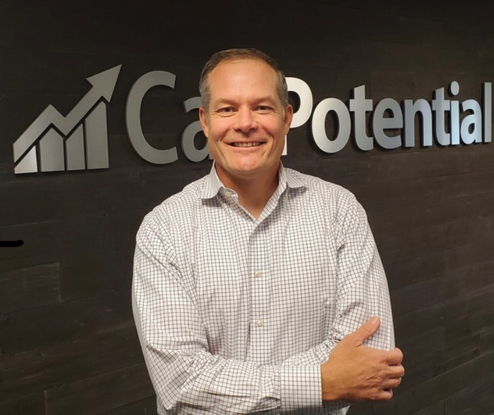 Scott Worden Headshot